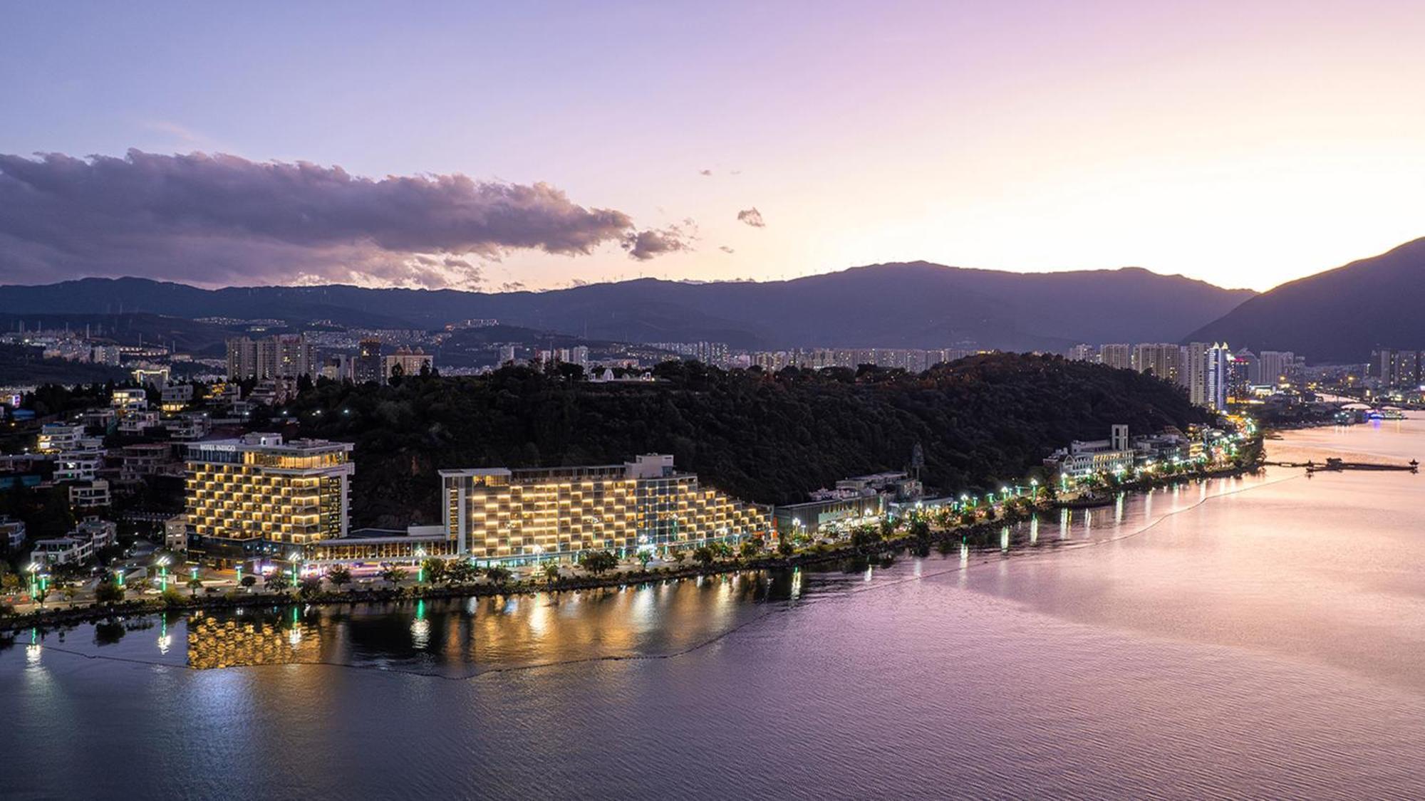 Hotel Indigo Dali Erhai By Ihg Екстер'єр фото