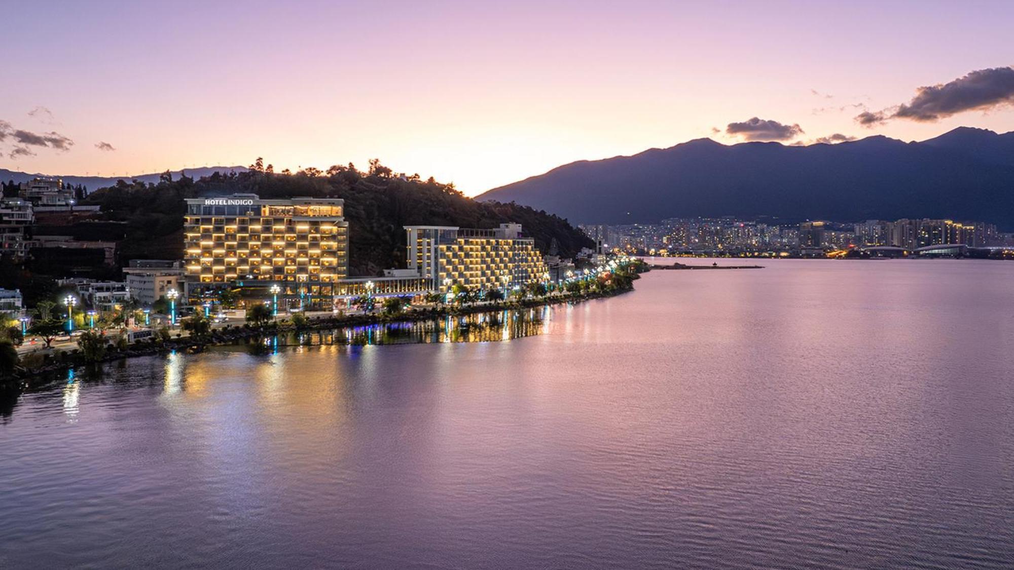 Hotel Indigo Dali Erhai By Ihg Екстер'єр фото